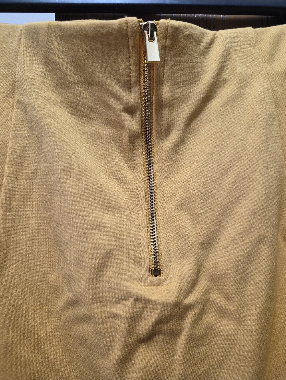 Carmen Marc Valvo Tailored Pencil Skirt - Picture 4 of 7